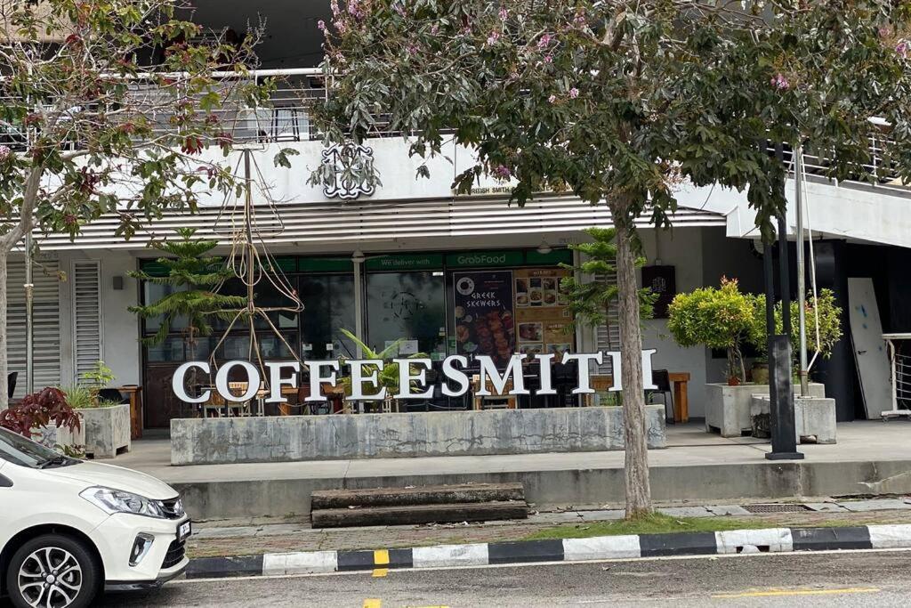 The Maritime Suite @ Panoramic Duplex 海景の家 Jelutong المظهر الخارجي الصورة